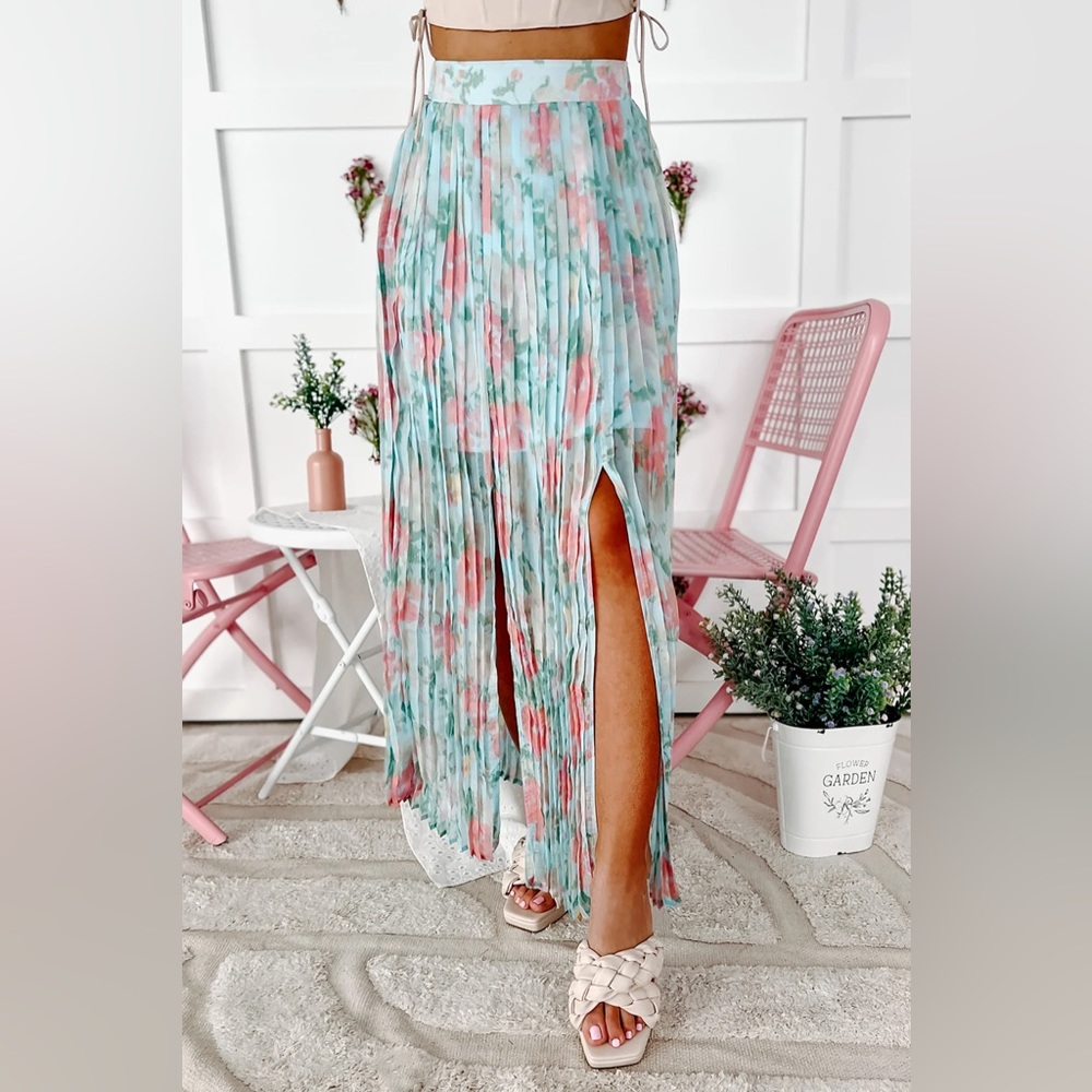 Pleated Floral Midi Skirt